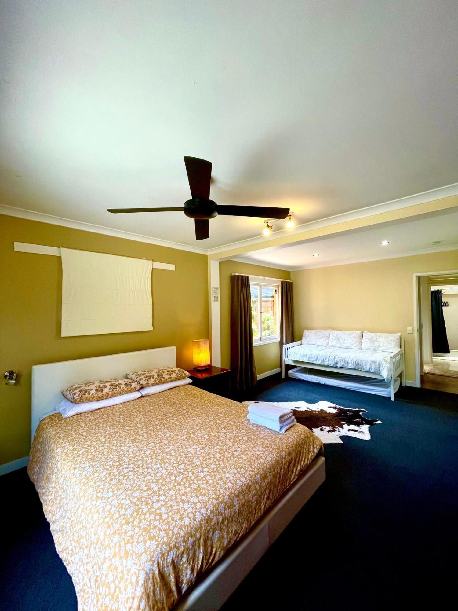Spacious Hideaway Retreat, Brookfield, Бризбейн Екстериор снимка